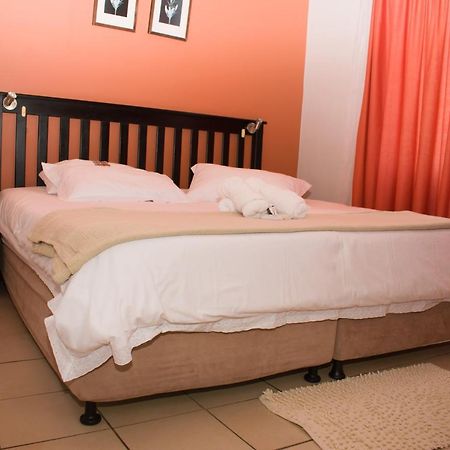 Tina'S Bed And Breakfast Swakopmund Εξωτερικό φωτογραφία