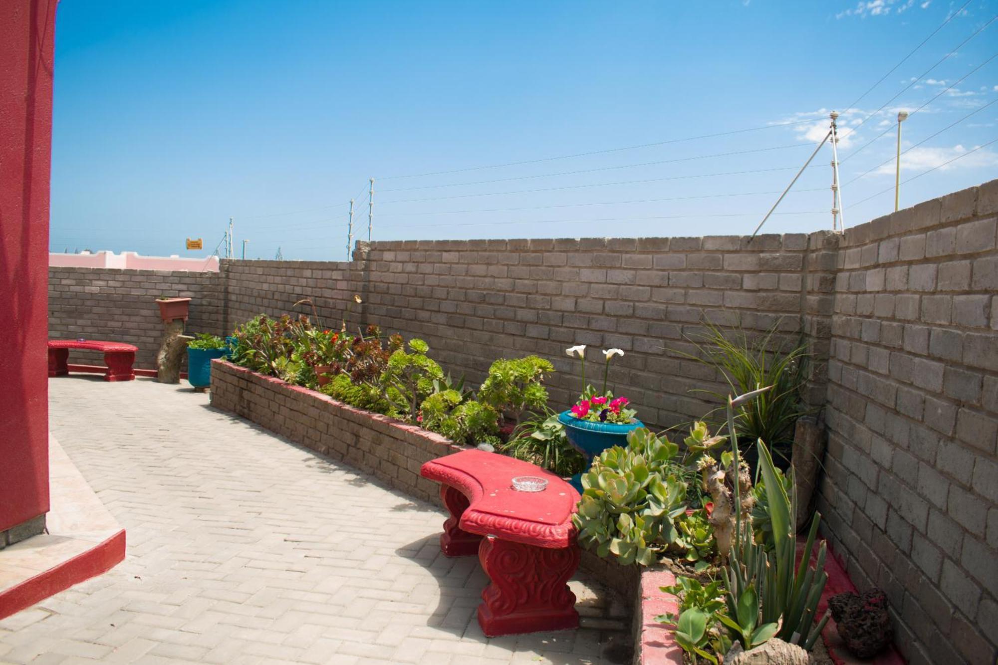 Tina'S Bed And Breakfast Swakopmund Εξωτερικό φωτογραφία